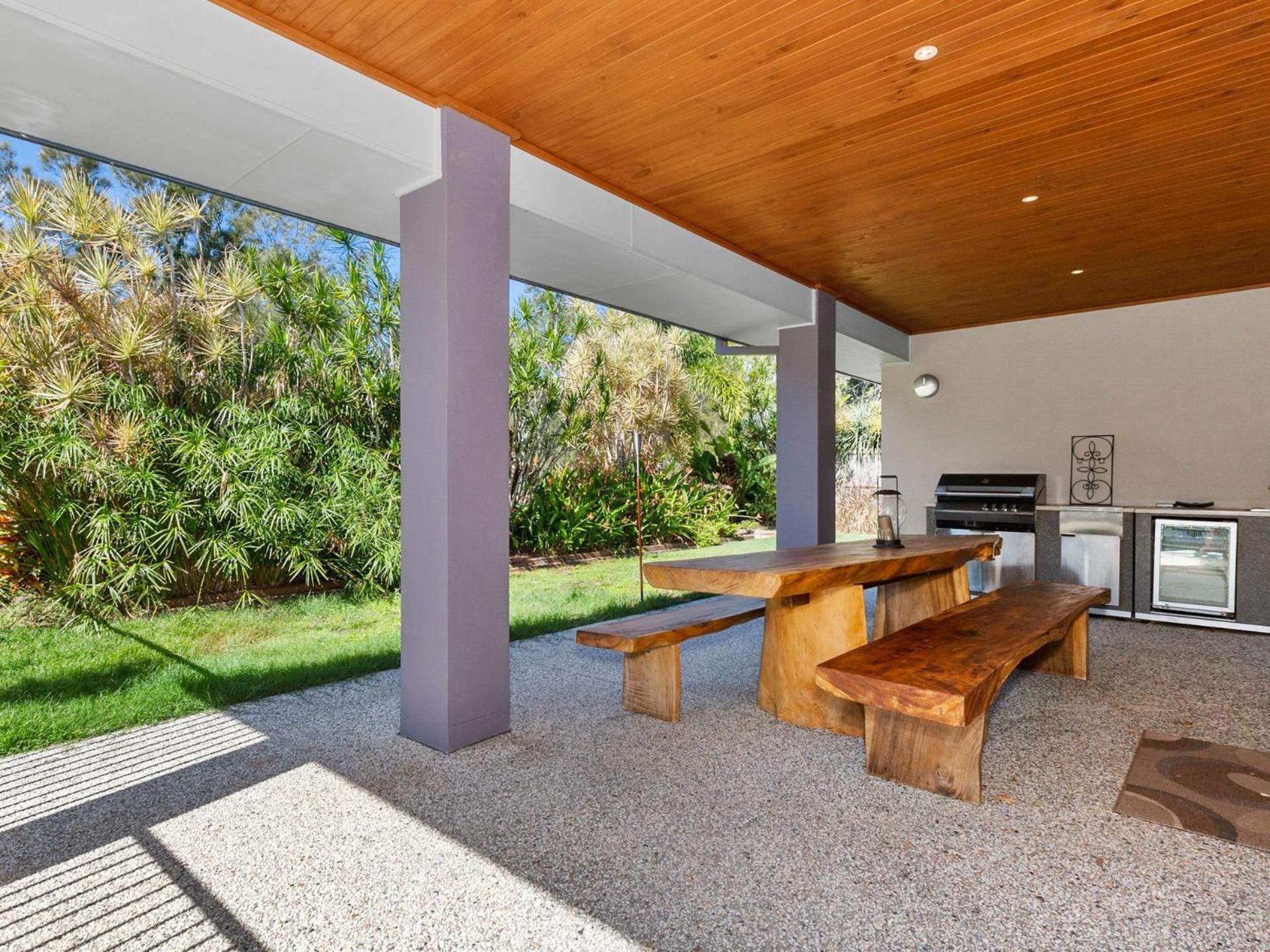 Black Rock Beach House With Pool Pottsville Exterior foto